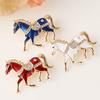 1/4Pcs Horse Brooch Alloy Enamel Pin with Rhinestones Inlaid Clothes Hats Bags Collar Badge Fashion Accessories