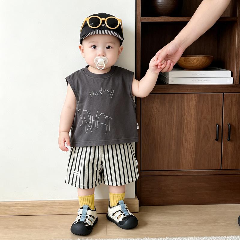 Baby Boy Summer Suit Handsome Children'S Cool Vest Plus Vertical Striped Shorts Summer Skin-Friendly Two-Piece Set