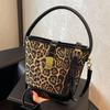 Women'S Bag Portable Bucket Bag Simple Leopard Print Fashion Shoulder Messenger Bag