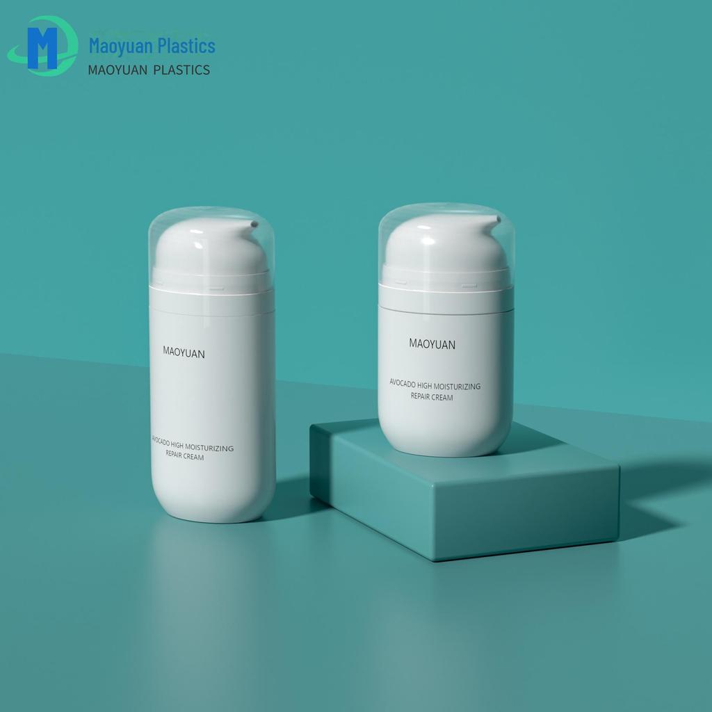 Набор из 50 мл флакона с вакуумным насосом для солнцезащитного крема и 100 мл флакона с увлажняющим лосьоном