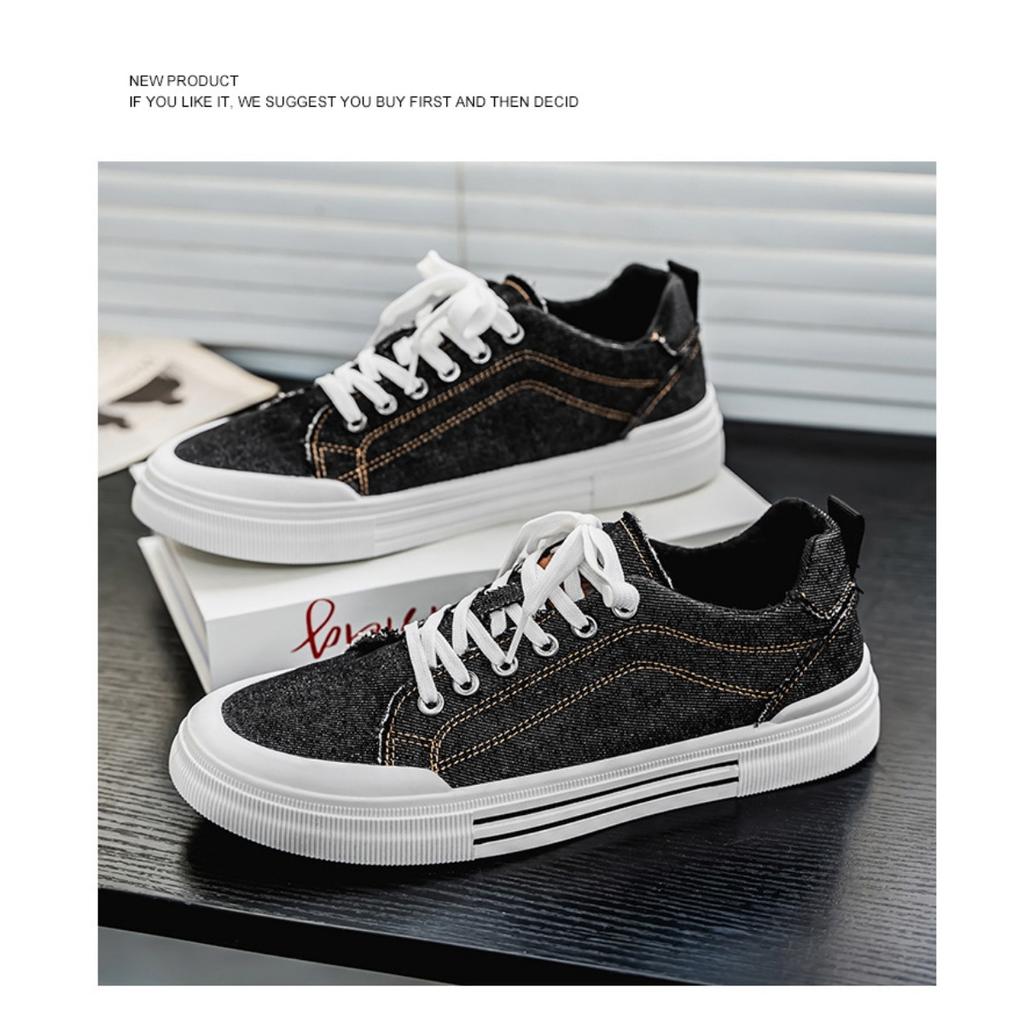 Men's Shoes Lightweight Breathable Canvas Shoes Boys Soft Bottom Casual Board Shoes Low-top Flat Bottom Trend