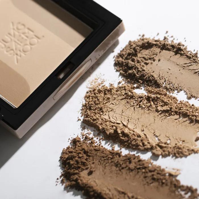 Jeong Saem Mool Skin Nude Shading Pact