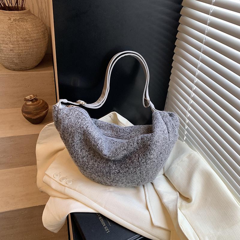 Ielgy Autumn Winter Big Bag Fashionable Popular One-Shoulder Large-Capacity Class Commuter Cross-Body Dumpling Bag