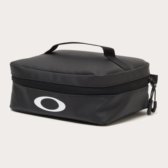 Сумка-холодильник ESSENTIAL COOLER BOX S [Oakley] 9.0 (022) ЧЕРНО-БЕЛЫЙ