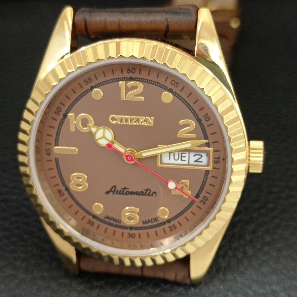 ВИНТАЖНЫЕ ОТРЕМОНТИРОВАННЫЕ МУЖСКИЕ ЧАСЫ CITIZEN AUTOMATIC 8200 ЯПОНИЯ КОРИЧНЕВЫЙ ЦИФЕРБЛАТ a445257-1