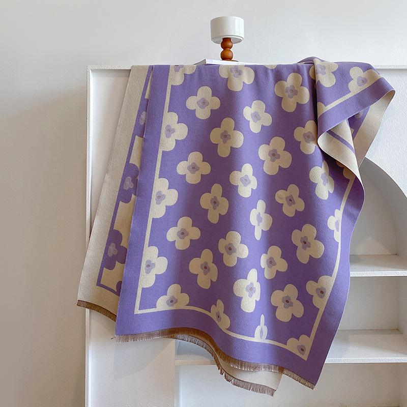 Luxurious Camellia Flower Jacquard Scarf - Soft Imitation Cashmere, Fashion-Forward Wrap - Warm, Cozy & Trendy for Autumn Winter