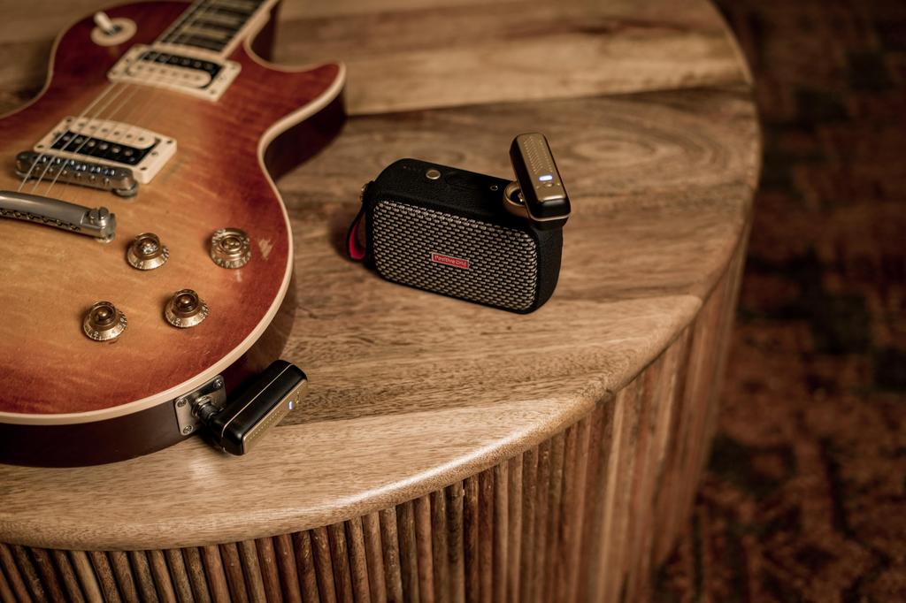 Positive Grid Spark LINK Беспроводной гитарный передатчик 20 м Быстрая зарядка для двух устройств Низкая задержка 6 часов непрерывной работы, 4-канальный, Компактный, 2,4 ГГц