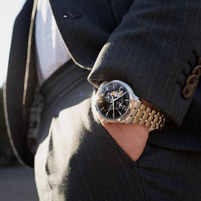 [Orient Star] Automatic Watch Layered Skeleton Mechanical Japan-Made 2-Year Warranty Open Heart RK-AV0B03B Men's Black