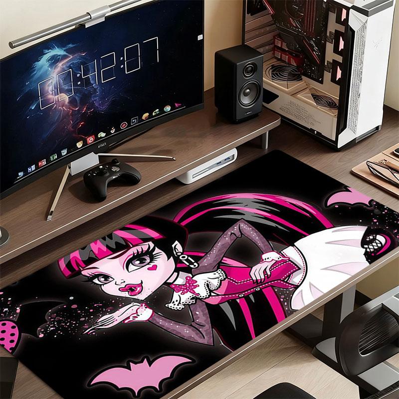 Draculaura black Mouse Pad, Large Gaming Desk Mat, Non-slip XXL Mousepad for Laptop & Tablet, Mini PC Playmat with Stitched Edges