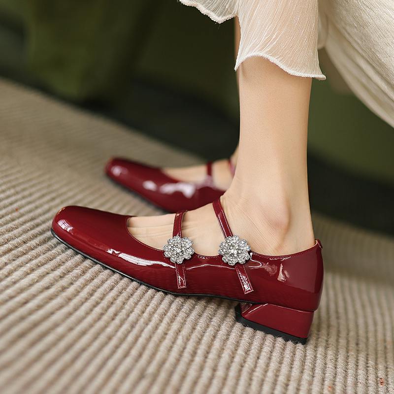 Krazing Pot Туфли-лодочки Mary Janes из овчины, весна-лето, размер 41, на толстом низком каблуке, женские, с квадратным носком, с кристаллами и цветами