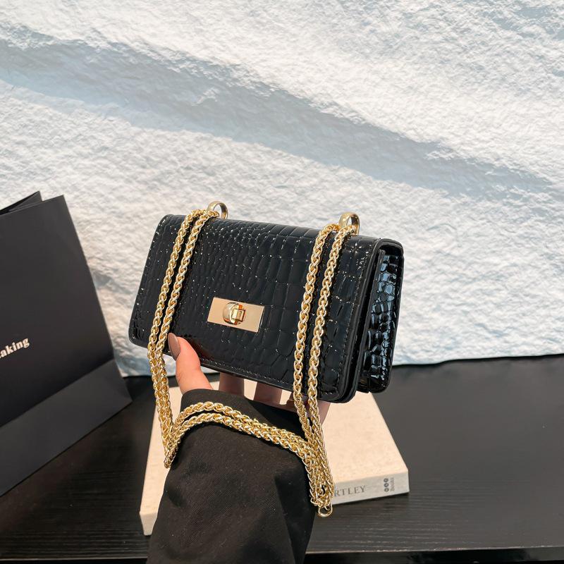 Новая модная ретро лаковая глянцевая маленькая квадратная сумка европейская и американская ретро сумка-коробка универсальная цепочка женская сумка-мессенджер