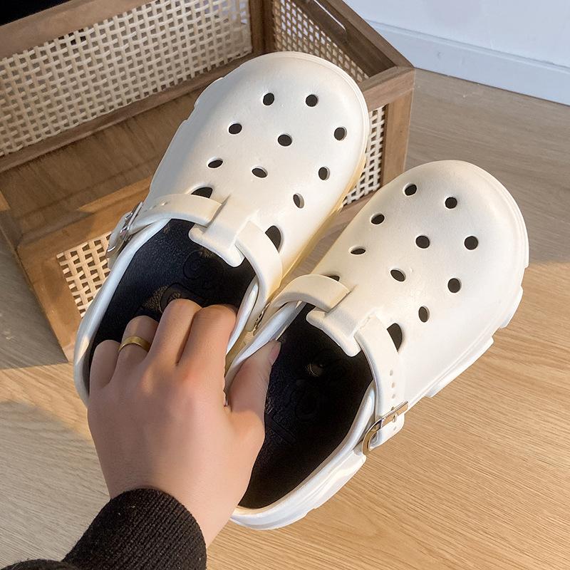 Туфли с дырочками женские летние новые милые сандалии на платформе нескользящие пляжные тапочки медсестры