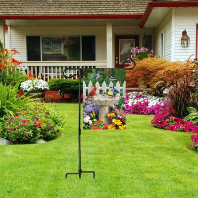 Подставка для садового флага с 5-зубчатым основанием Сверхпрочный погодоустойчивый металл Уличный двор Патио 12x18 дюймов Держатель для флагштока с пастушьим крюком