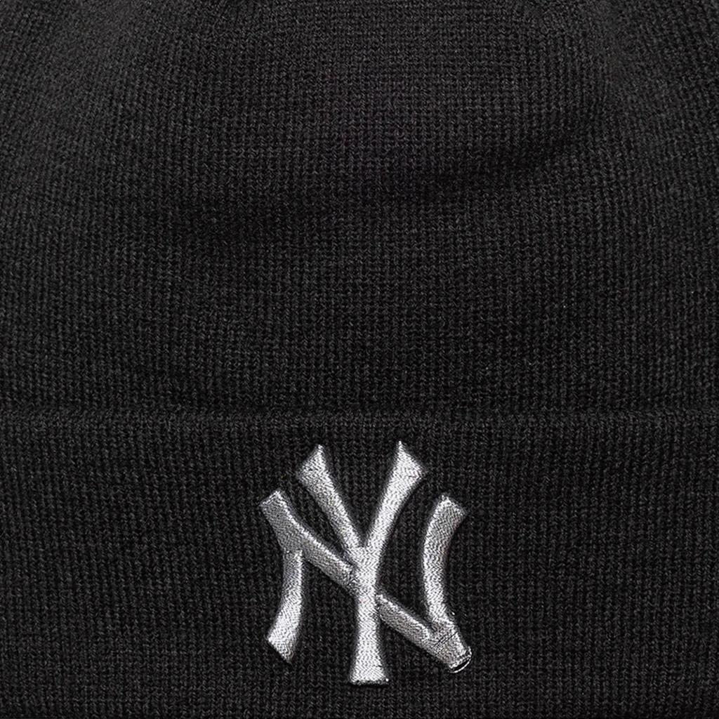 New Era Metallic Beanie New York Yankees Hat, Unisex Black Cap