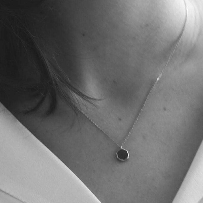 de,deer color stone silver necklace [2103N002]