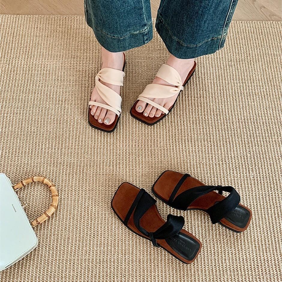 Интернет-знаменитости с тем же два носят драг~ 4 см квадратная голова на высокой толстой подошве обертывание с пляжными шлепанцами женские сандалии носить лето