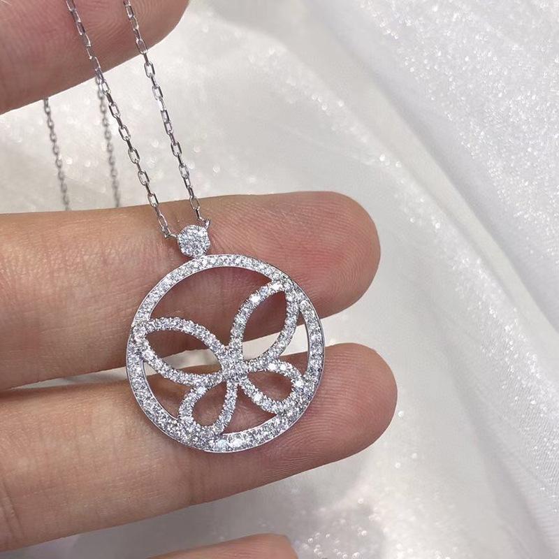 925 Exquisite New Zircon Micro Inlaid Sun Flower Clover Round Pendant Necklace Ladies Party Birthday Gift