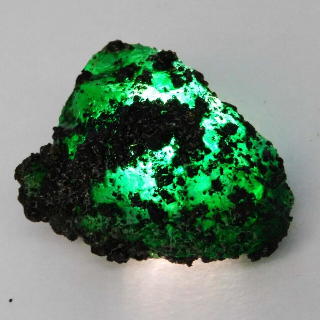 CERTIFIED EMERALD 86 Ct Natural HUGE Rough Earth Mined Green Loose Gemstone