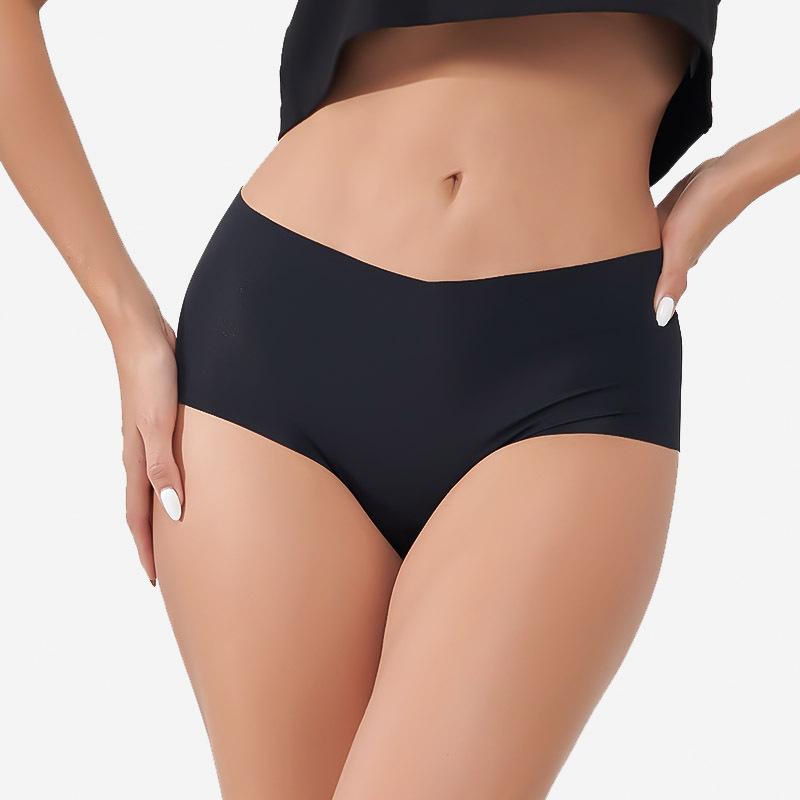 Сшитое женское нижнее белье бесшовное голый лед шелк дышащие трусы низкая талия сексуальные стринги