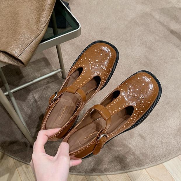 Второй волос! Туфли Су Иньинь, такие же, как у Миу, барочные резные, с круглым носком, на толстом каблуке, с Т-образным ремешком, лоферы, маленькие кожаные туфли