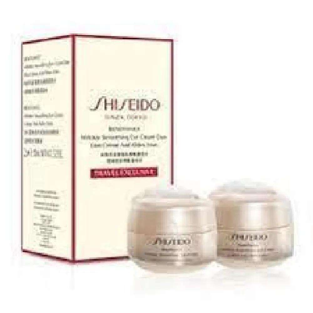 Shiseido Крем-дуэт для разглаживания морщин вокруг глаз Benefiance 15 мл x 2