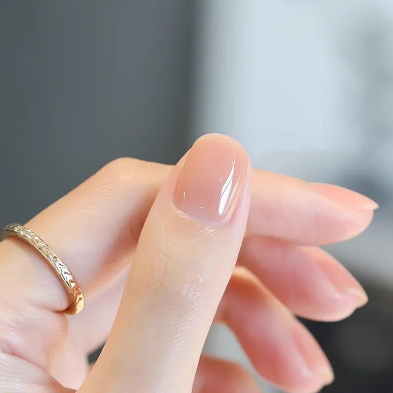 Снимаемый без запаха лак для ногтей на водной основе - Быстросохнущий, Не требует сушки в лампе, Ледяной прозрачный сплошной нюдовый цвет для студентов