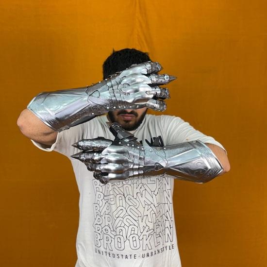 Перчатки-наручи с гравировкой в стиле назгулов Средневековый костюм Пара Идеальный подарок на Хэллоуин