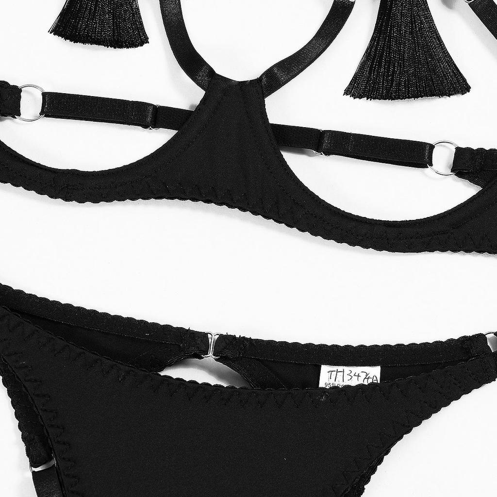 Комплект нижнего белья Sensual Tassel Temptation - сексуальный дизайн с открытой промежностью
