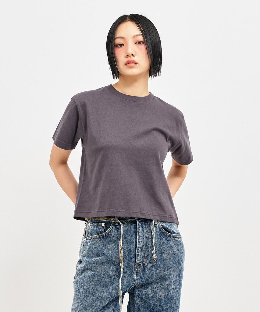 C WEAR BY THE GENIUS Укороченная футболка оверсайз Угольный