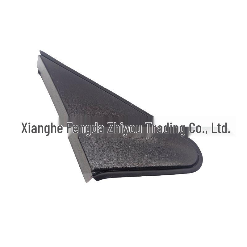 Панель-треугольник зеркала заднего вида Kia RIO (Номера деталей: 861801G000, 861901G000)