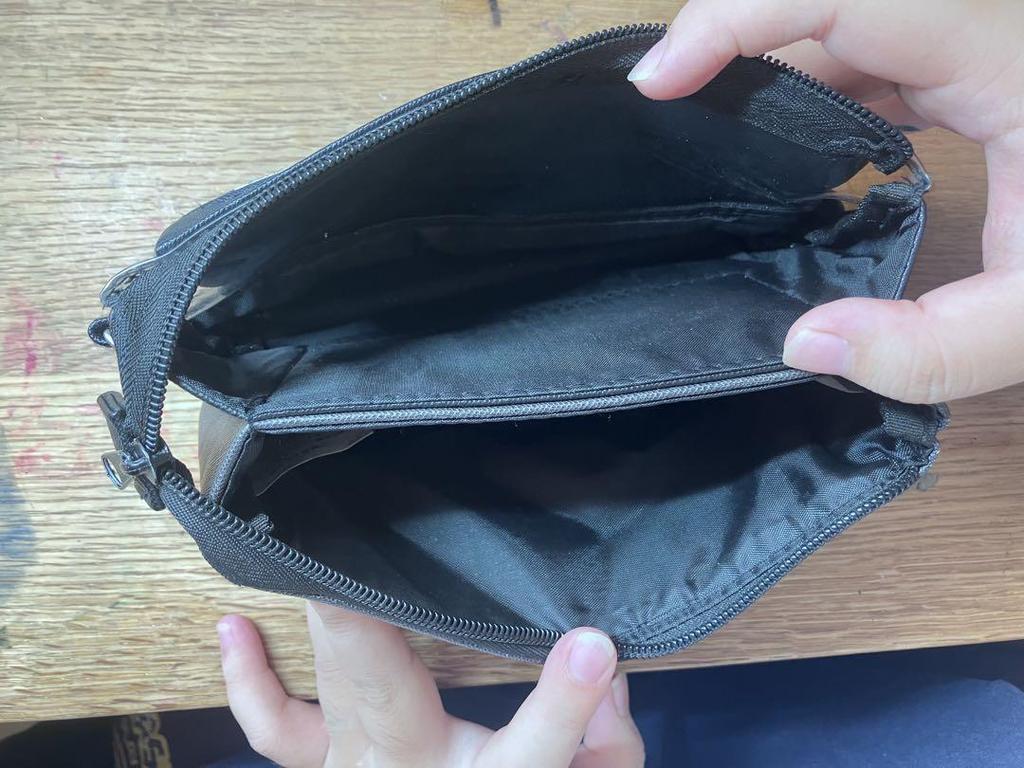 [Б/У] Пенал большой емкости BTS goods