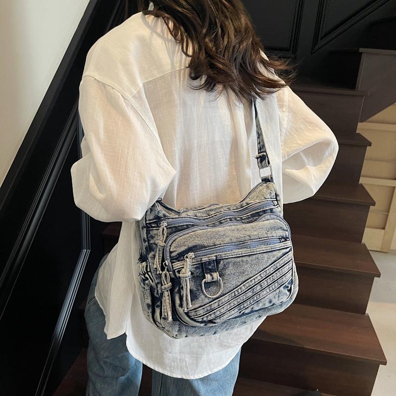 Retro denim bag women's 2025 new fashion commuter tote bag casual simple large capacity shoulder crossbody