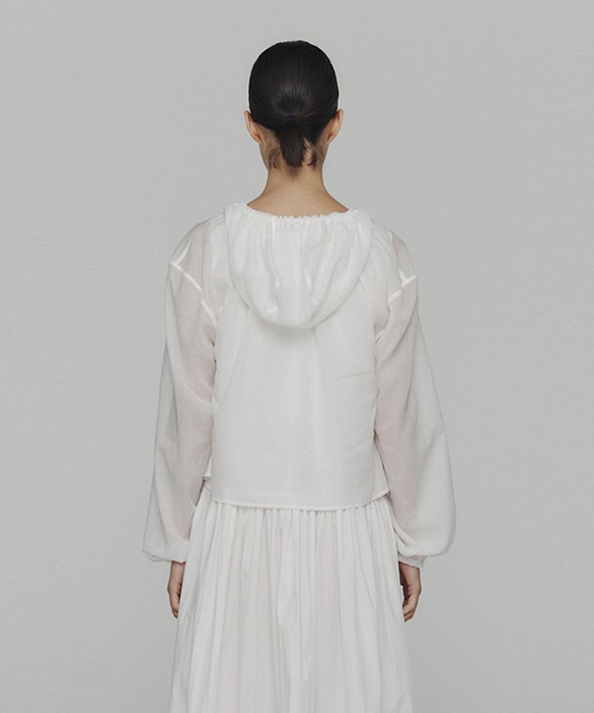 Amomento Sheer Shirring Hooded Blouse_White