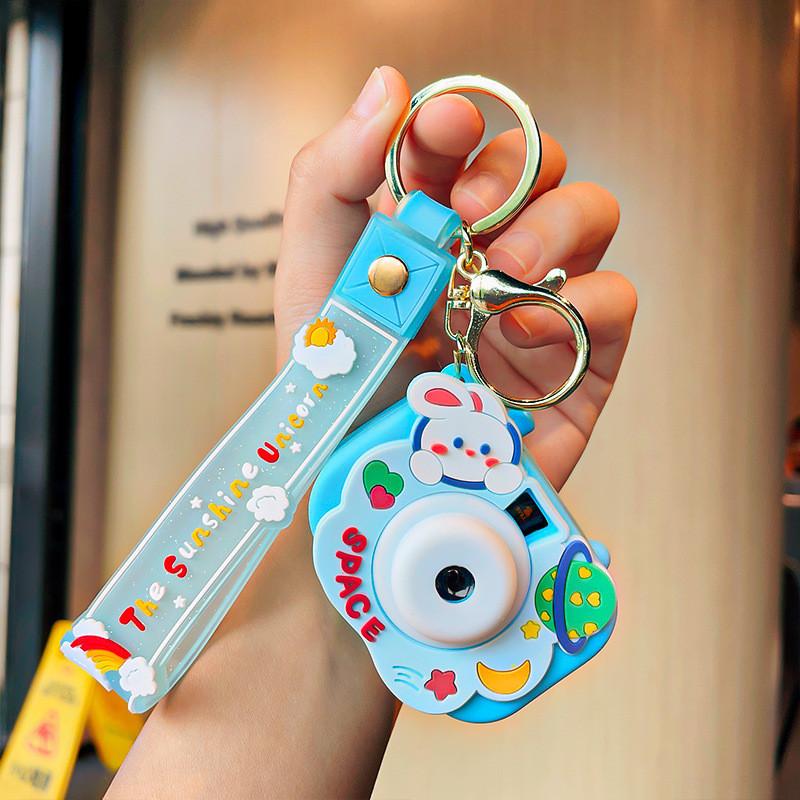 Adorable Cartoon Projection Camera Keychain Charming Gift For Students And Car Owners
