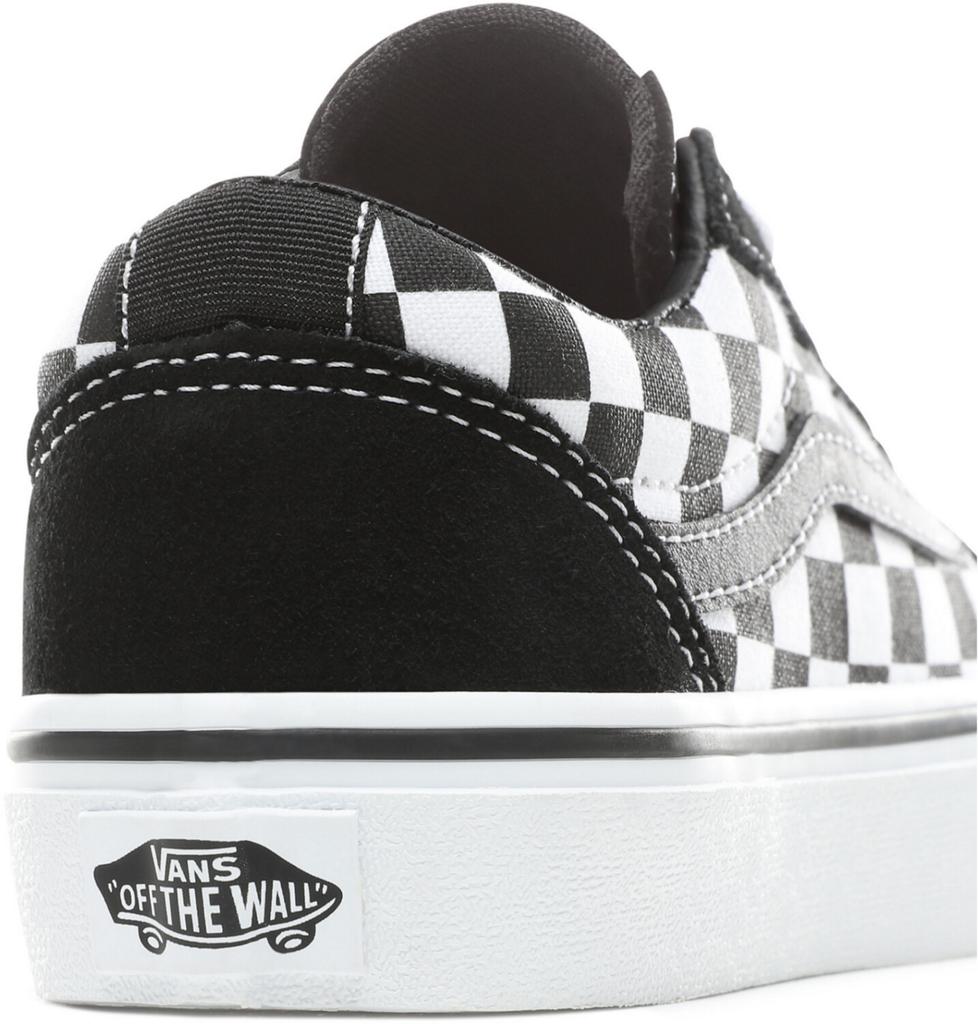 Vans Ward Suede/Canvas Sneakers (VA38j9_PVJ) Black/true White