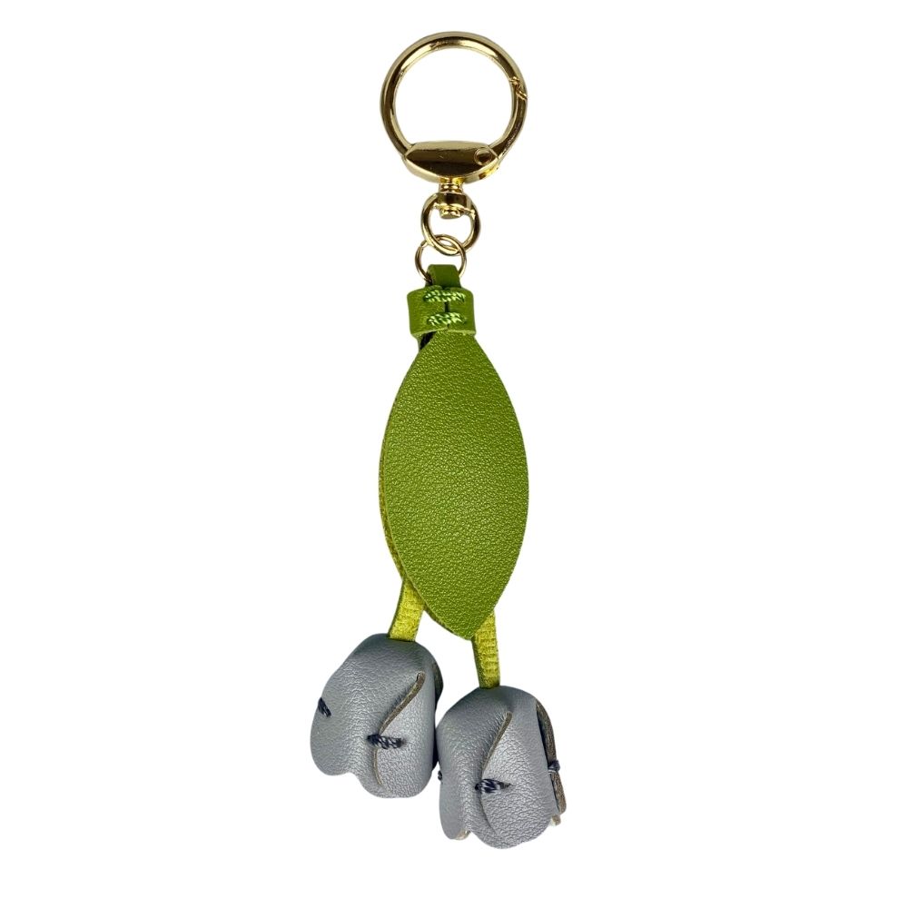 8-Color Soft Leather Tulip Bag Charm– Elegant Hanging Floral Accessory with Metal Ring, Realistic Bloom Design for Backpack