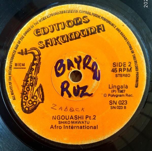 7-дюймовая пластинка AFRO INTERNATIONAL Ngouashi SN023 EDITIONS SAKUMU 1987 Кения Мировая музыка Б/у