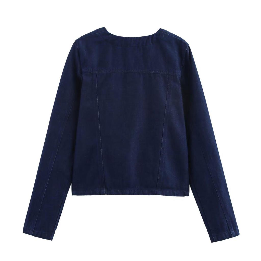 Весна 2025 Женский комплект в европейском и американском стиле: куртка с карманами и шорты