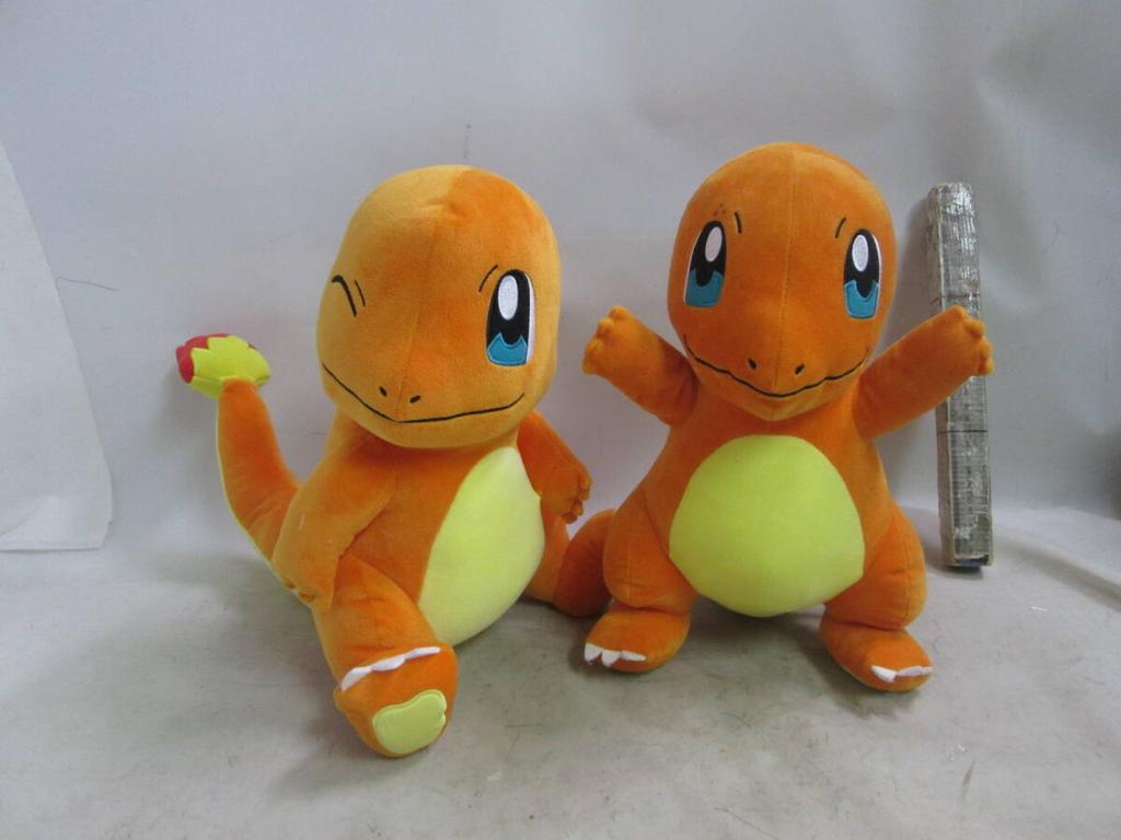 Покемон Чармандер Супер Мягкая Плюшевая Игрушка Очень Большая Плюшевая Игрушка со Стоимостью Доставки, указанной в товаре + (2 куска) теги, В33см. описание.