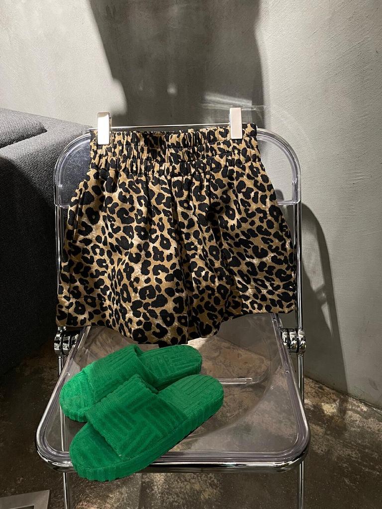 Women's XL Leopard Print High-Waist Elastic Slim Shorts - New Summer Fashion Style for Sizes 2-300 Lbs