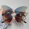 Fashion Fashion Butterfly Shape Sunglasses Men Women Luxury Design Diamond Sun Glasses Vintage Ultralight Rimless Sun Shades Goggles