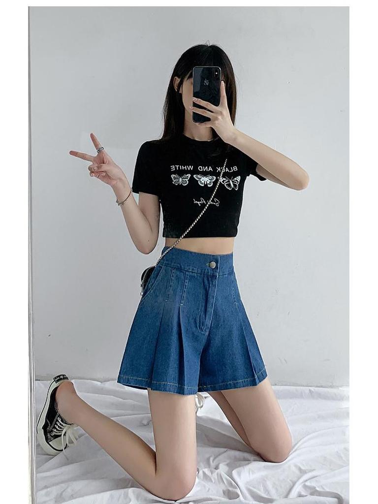 Women's Washed Denim Shorts, 2025 Summer Collection: Loose Wide-Leg Design, Elastic High Waist, Casual Fit.