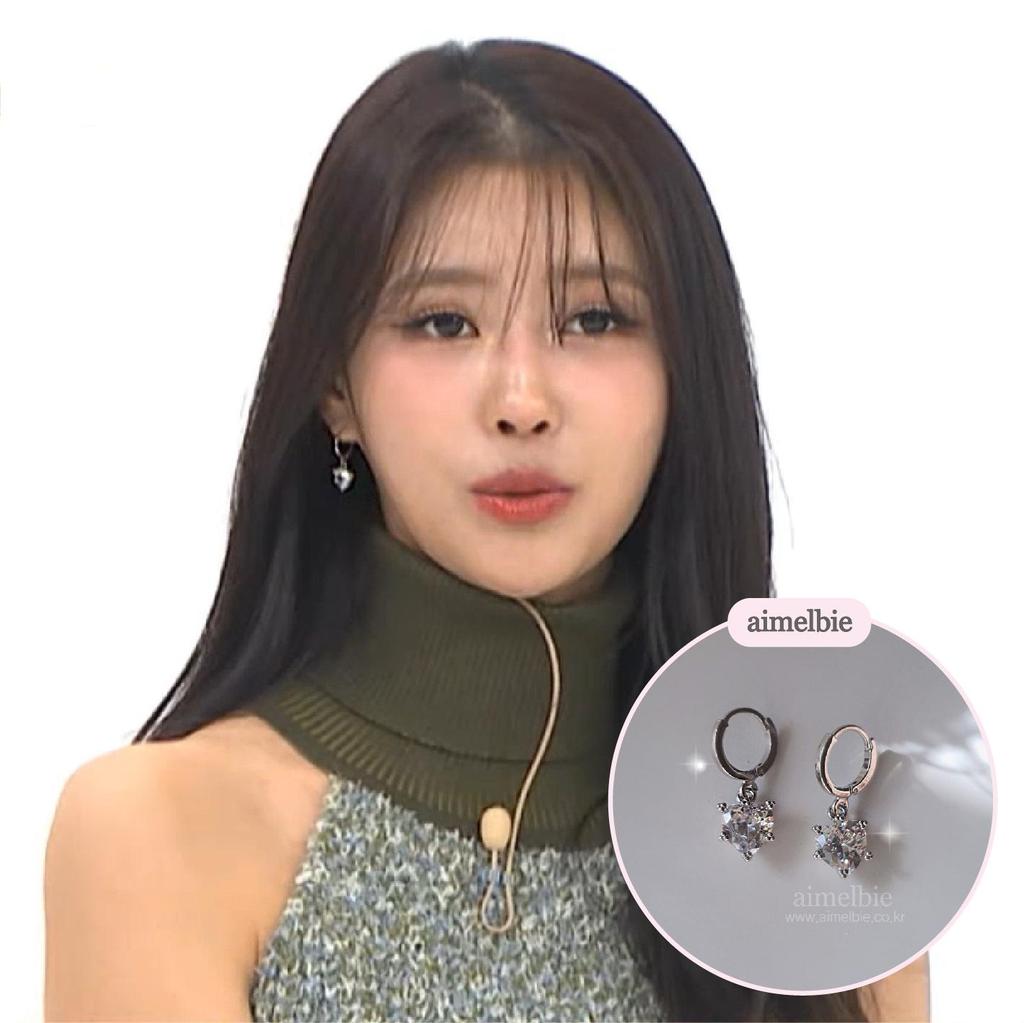 Серьги Huggies с кристаллами Deinty Heart - Серебряный цвет (Серьги Lovelyz Mijoo)