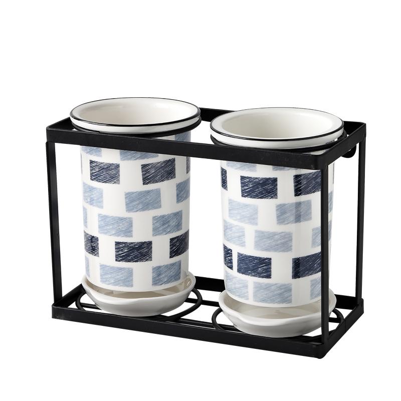 Главная Керамика Набор баночек для специй Комбинация палочек для еды Подставка для слива Масленка Солонка Коробка для приправ Набор из трех предметов Контейнер для специй