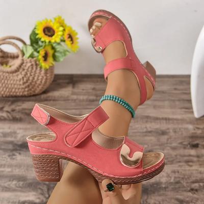 Модные женские сандалии на толстой подошве и высоком каблуке 2025 Новая мода Повседневные туфли на массивном каблуке Женские универсальные летние нарядные сандалии Женские