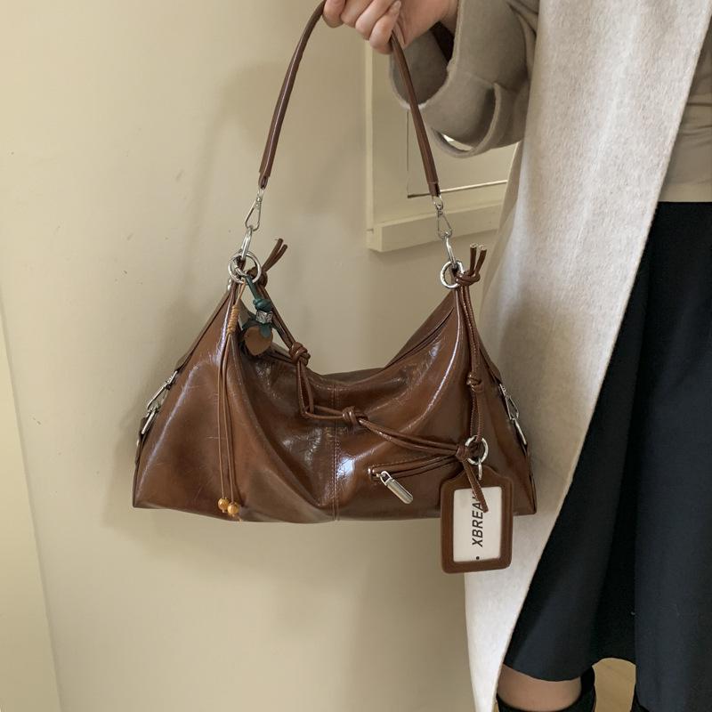 Shiny Minimalist Retro Crossbody Shoulder Bag for Women - Soft Texture, Versatile, Ideal for Outings and Commuting