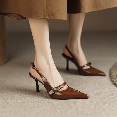 Модные женские летние туфли на высоком каблуке, облегающие, 2025, новый французский стиль, винтажная пряжка, темпераментные остроносые туфли с открытой пяткой