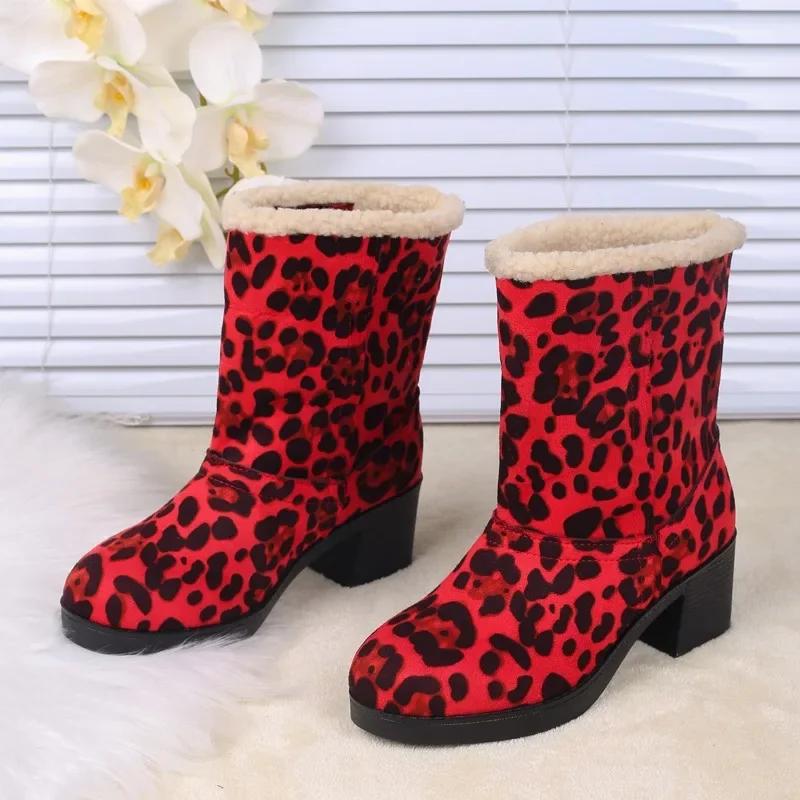 Fashion Hot Sale Ladies Leopard Print Shoes 2024 Winter New Slip-on Women's Boots Fashion Plus Size Turned-over Edge Mid-Calf Boots