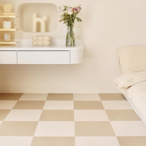 30x30cm Tile Carpet, Joint Mats, 30 Pieces, Suction Mats, Non-Slip, Anti-Stain, Washable, Pet-Friendly, Keeps Carpet in Place, Soundproof, Suitable fo