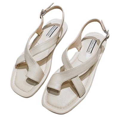 Модные французские ретро женские балетки сандалии с перемычкой между пальцами женские летние 2025 модные на низком каблуке римские туфли удобные для ходьбы женские сандалии